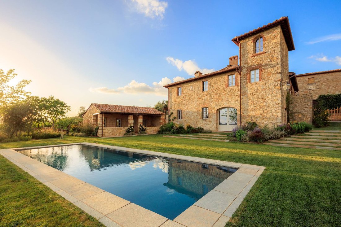 Farm Ranch in Gaiole in Chianti, Tuscany, Italy 3 - 13137353