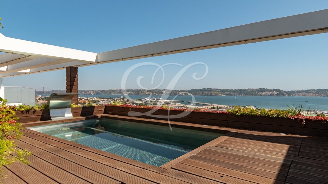 Apartment in Alges, Linda-a-Velha e Cruz Quebrada-Dafundo, Lisbon, Portugal 2 - 10696481