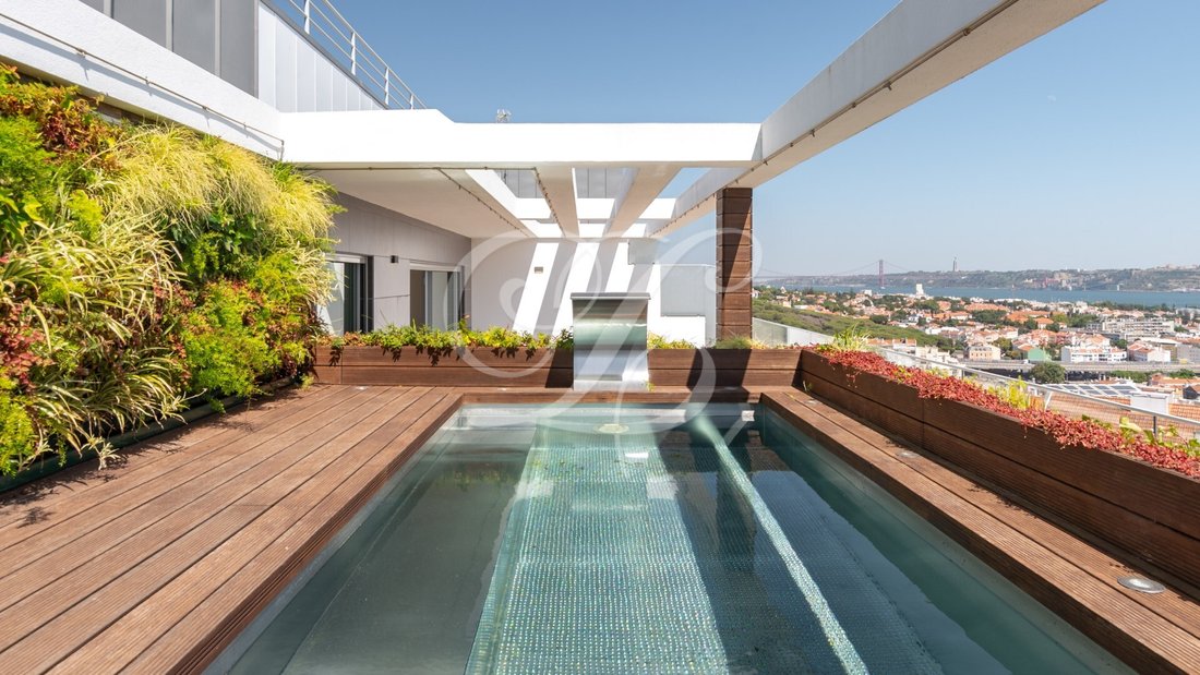 Apartment in Alges, Linda-a-Velha e Cruz Quebrada-Dafundo, Lisbon, Portugal 1 - 10696481