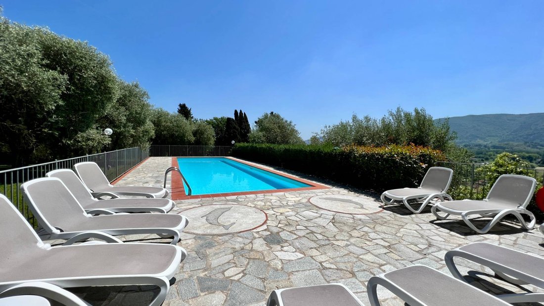 Villa in San Macario In Piano, Lucca, Tuscany 2 - 13138963