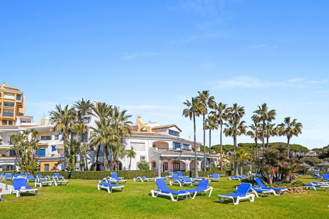 Apartment in Puerto De Cabopino, Elviria-Cabopino, Marbella 1 - 13138956
