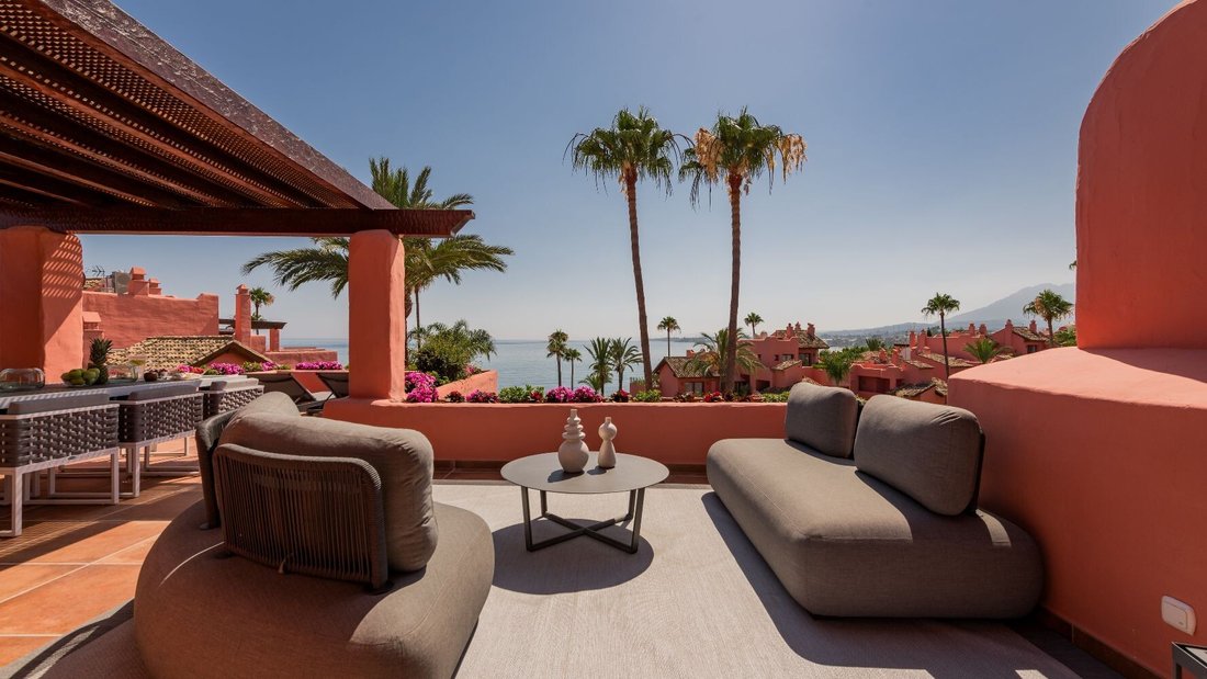 Apartment in Gualdalmansa, Estepona, Andalusia 4 - 13137997