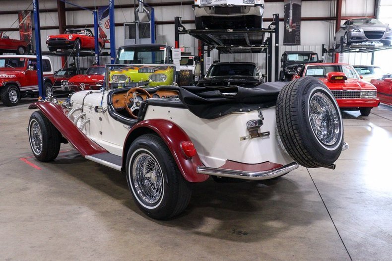 Cabriolet in Grand Rapids, MI, United States 3 - 13138911