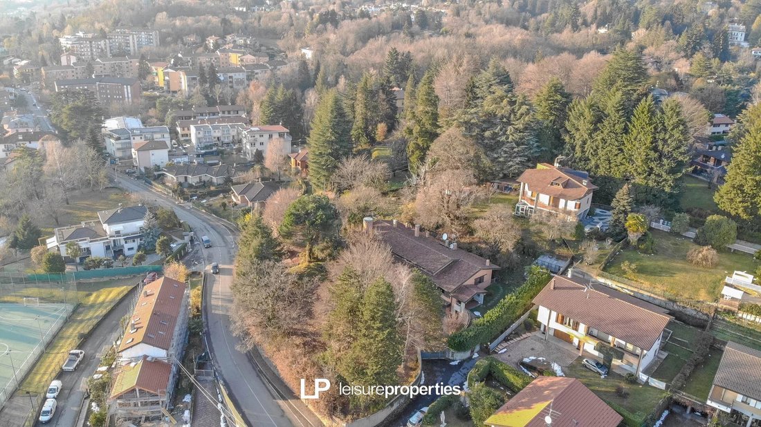 Varese House In Varese, Lombardy, Italy For Sale (11560959)