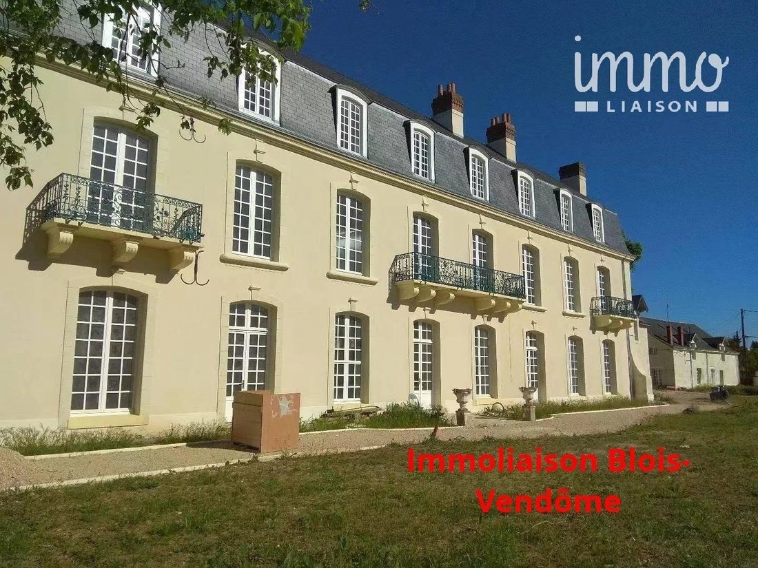 Manoir De 14 Chambres, 14 Salles De In Vendôme, Centre Val De Loire