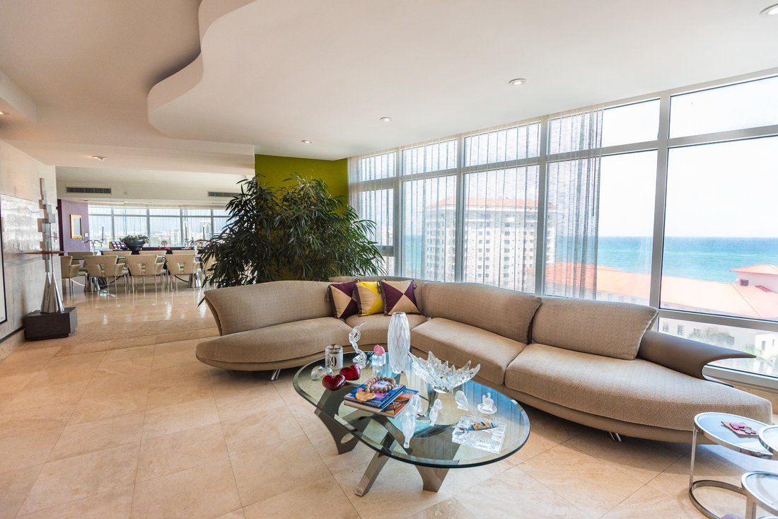 Magnificent Lagoon View Apartment In San Juan, San Juan, Puerto Rico