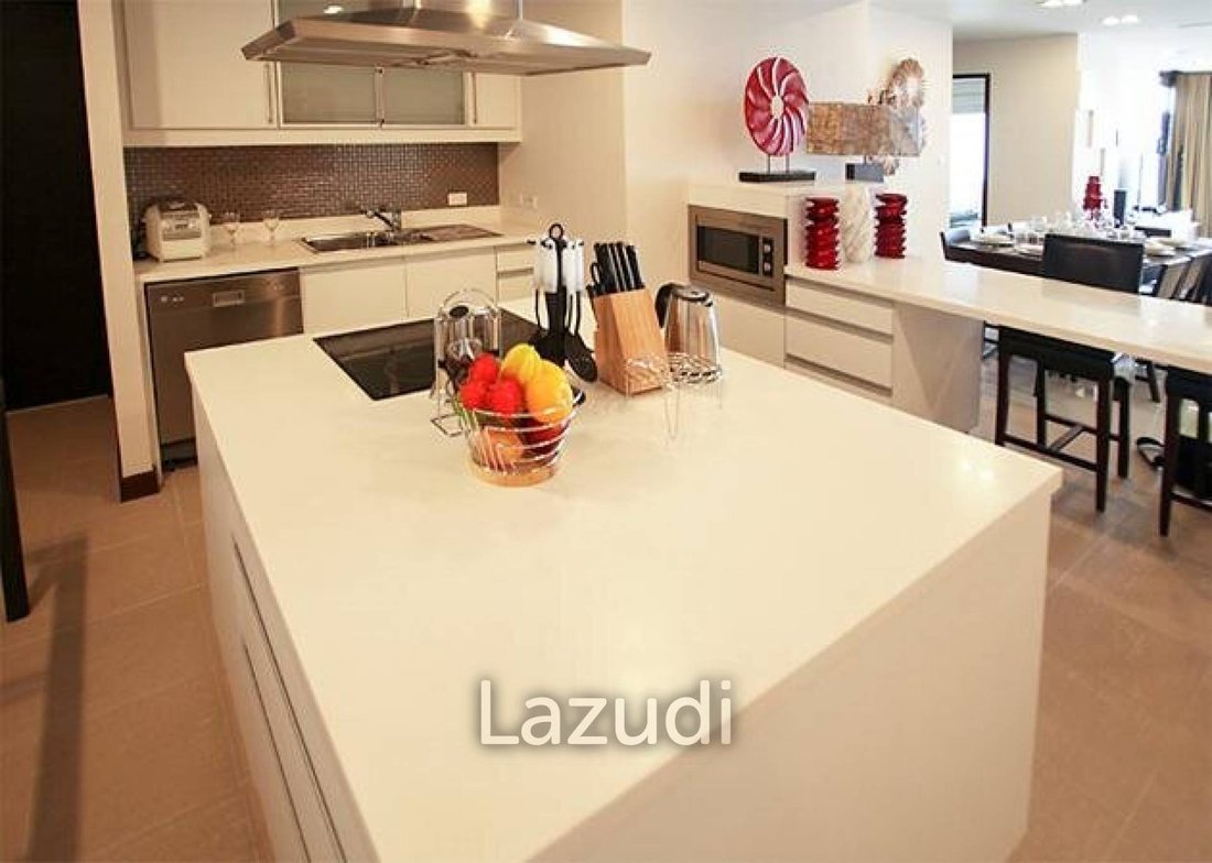 Apartment in Pattaya City, Chon Buri, Thailand 2 - 13141954