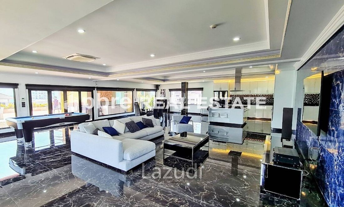 Apartment in Pattaya City, Chon Buri, Thailand 1 - 13141915