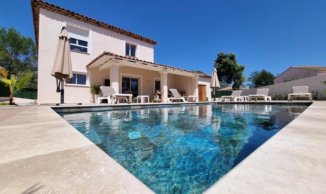 Fréjus House In Fréjus, Provence Alpes Côte D'azur, France For Sale