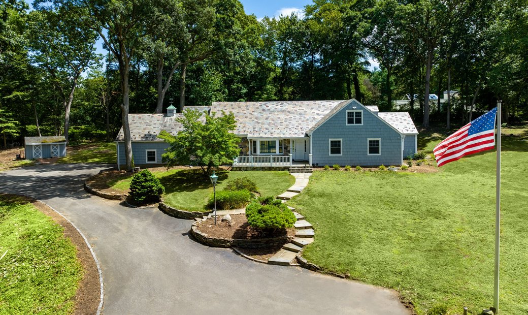 36 Farmstead Lane, Brookville, Ny, In Brookville, Pennsylvania, United