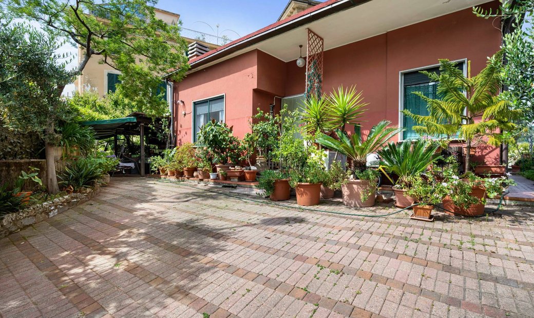 Casa Singola In Vendita A Rapallo In Rapallo, Liguria, Italy For Sale