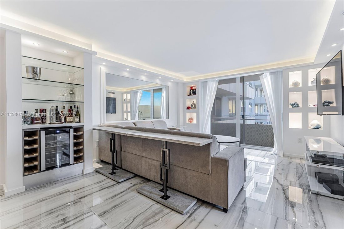Condo in Miami Beach, Florida, United States 4 - 13140930