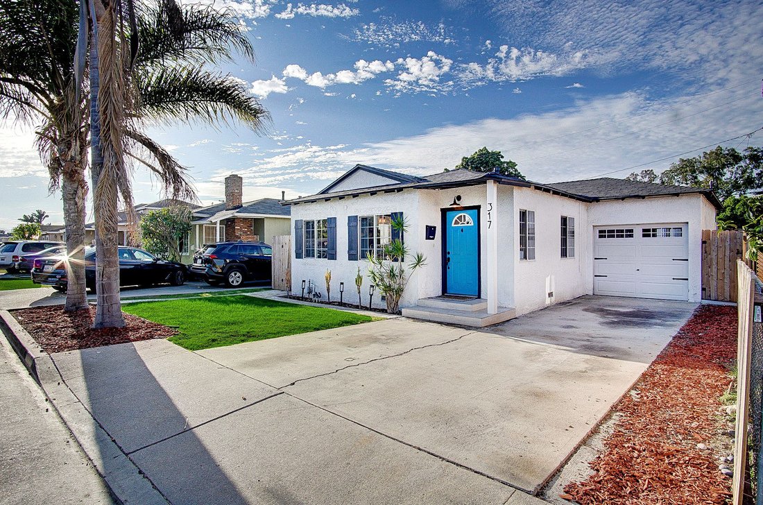 House in Carson, California, United States 2 - 13140780