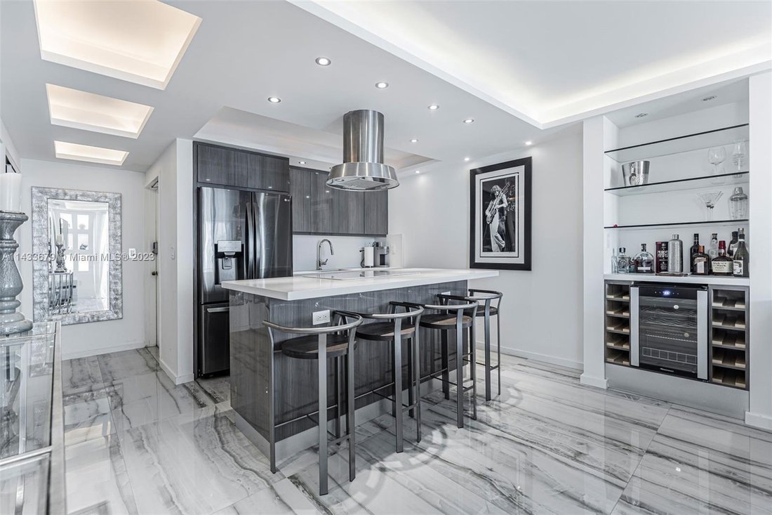 Condo in Miami Beach, Florida, United States 1 - 13140930