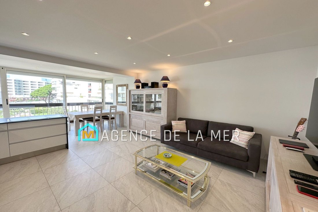 Apartment in France 2 - 13143094