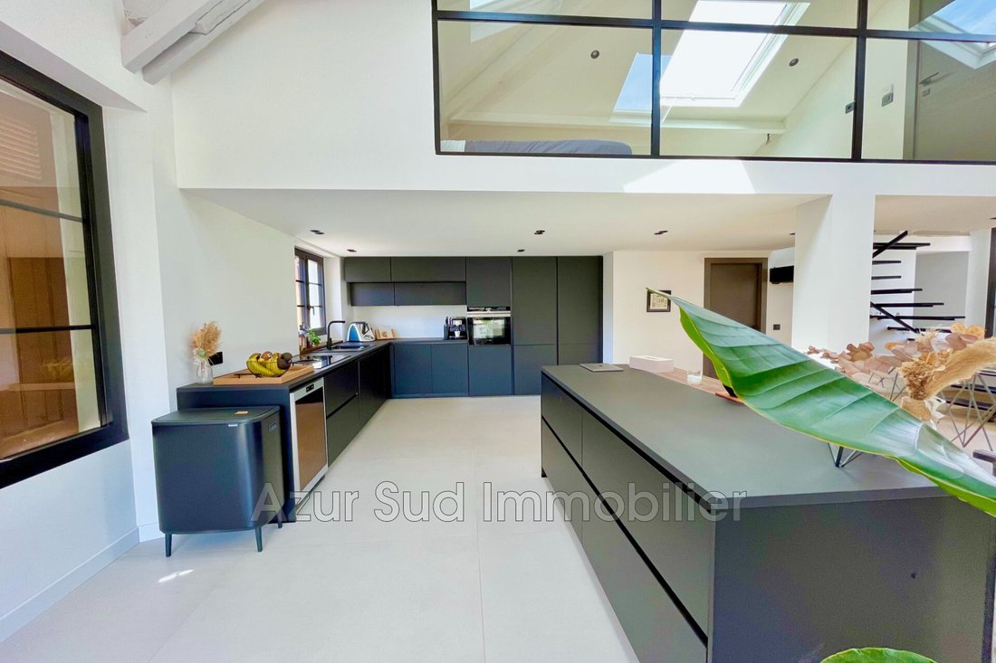 Villa in Vieille Ville, Antibes, France 4 - 13142697
