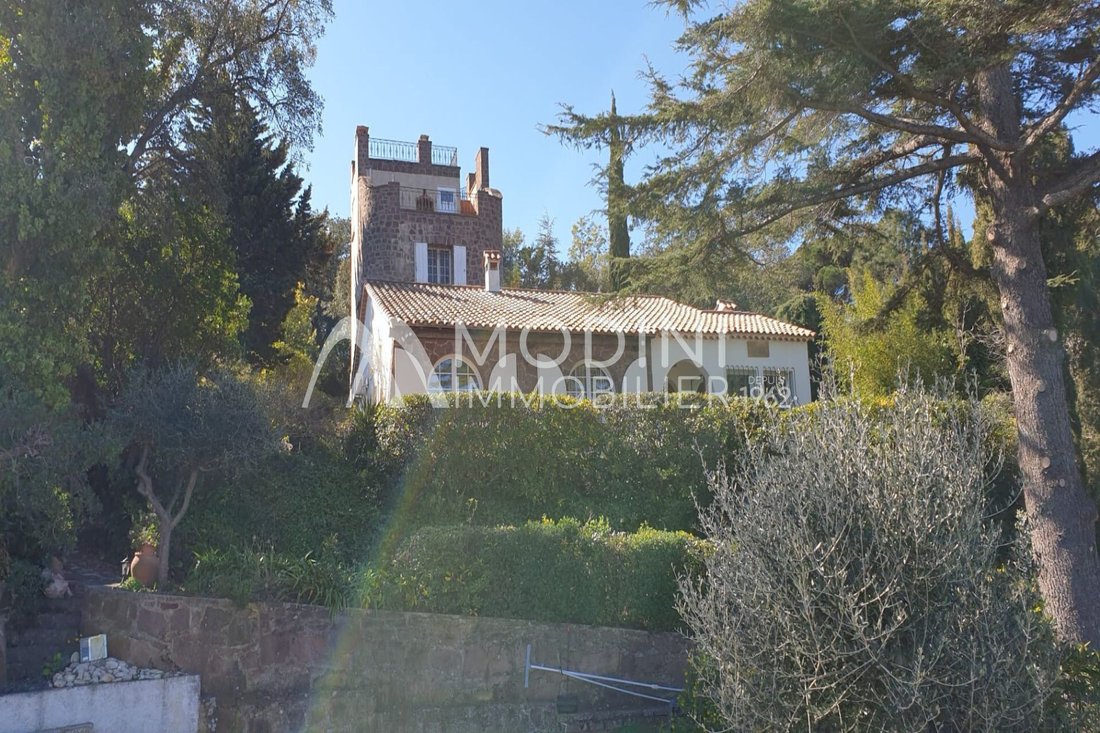 Villa in Ville-Les Saquedes-Le Bouillonnet, Sainte-Maxime, France 2 - 13142702