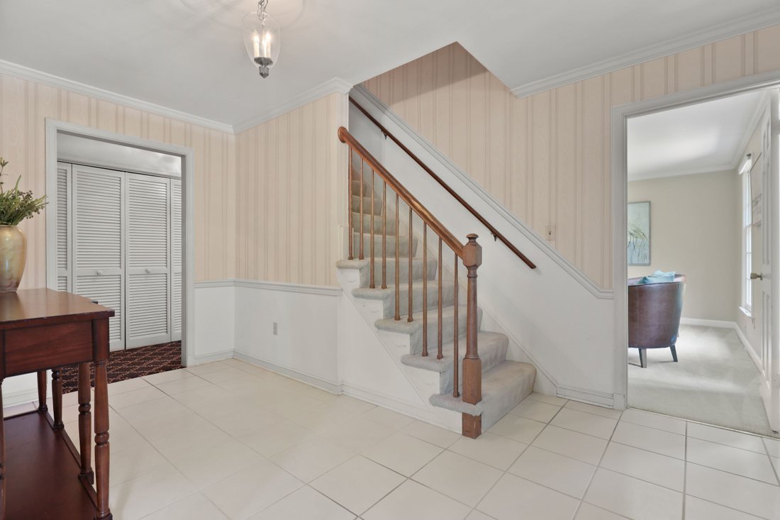 Point Field Landing Cape Cod In Millersville, Maryland, United States