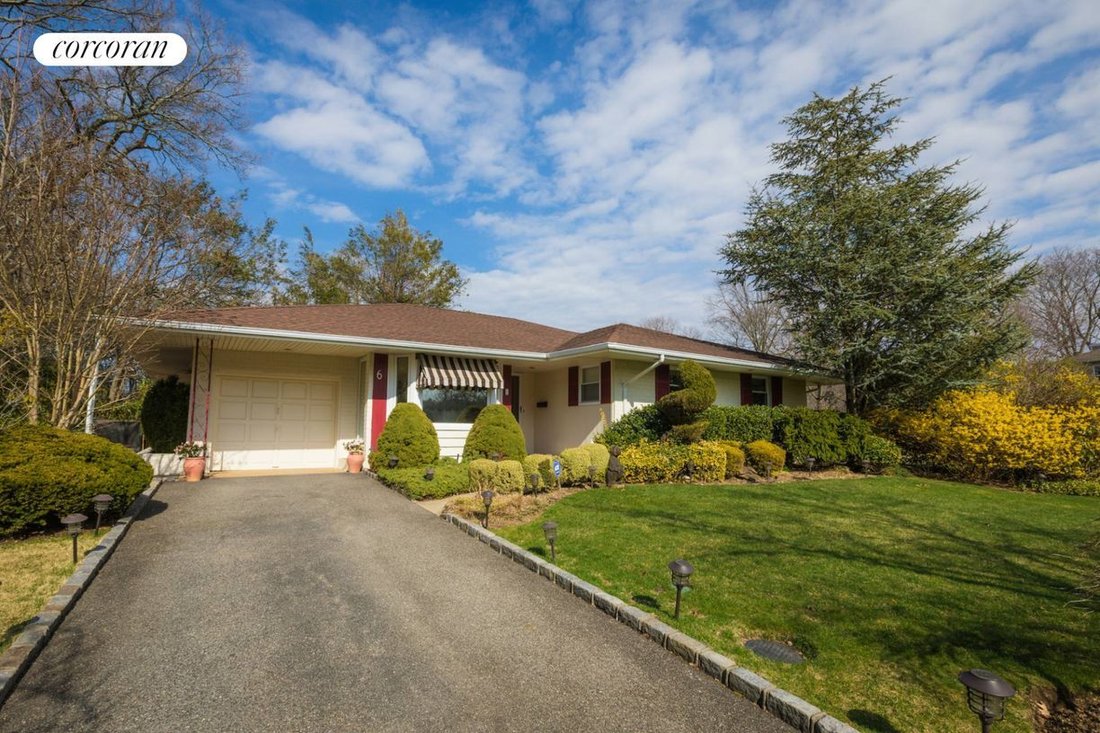 House in Jericho, New York, United States 2 - 12715398