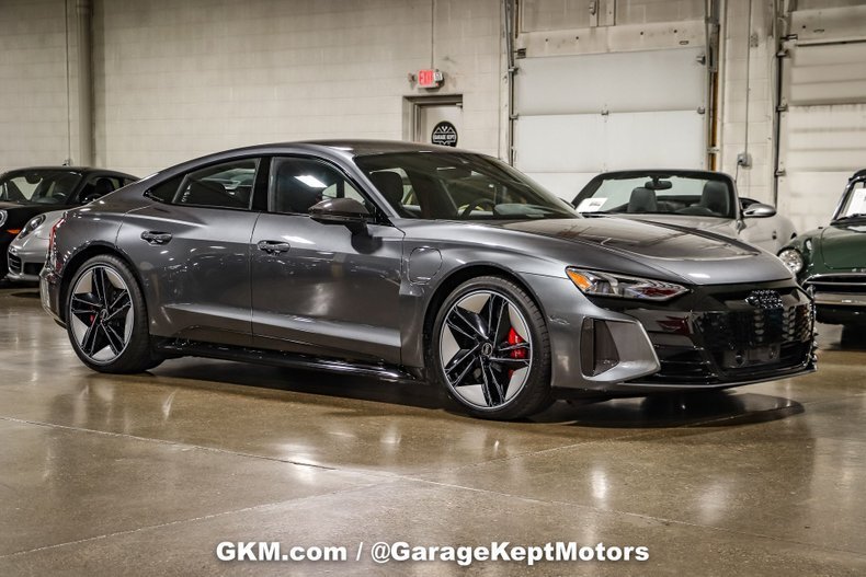 Sedan in Grand Rapids, MI, United States 1 - 13145701
