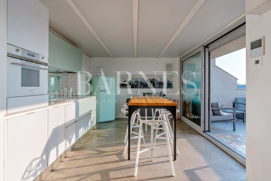 Downtown Loft Apartment With A Panoramic Roof In Budapest, Budapest