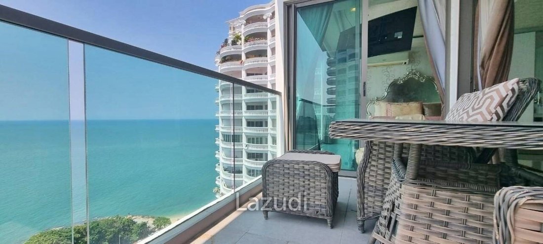 Duplex Unit for Sale in Wongamat Tower