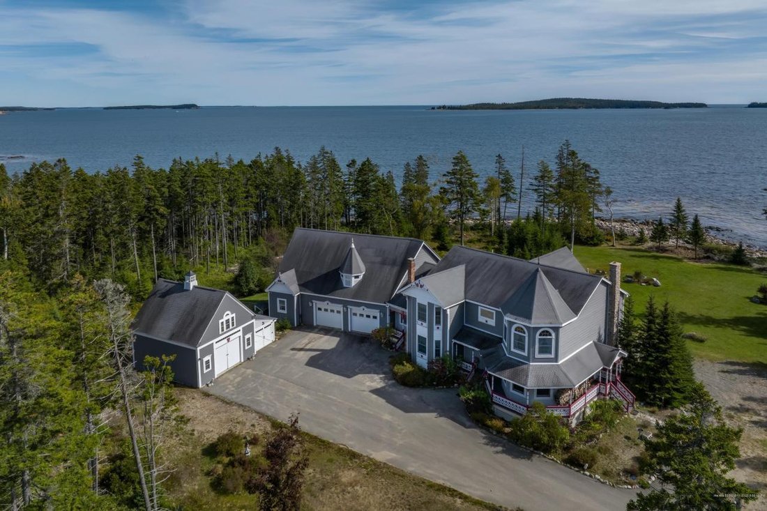 4 Bedrooms Single Family Detached In Milbridge, Maine, United States