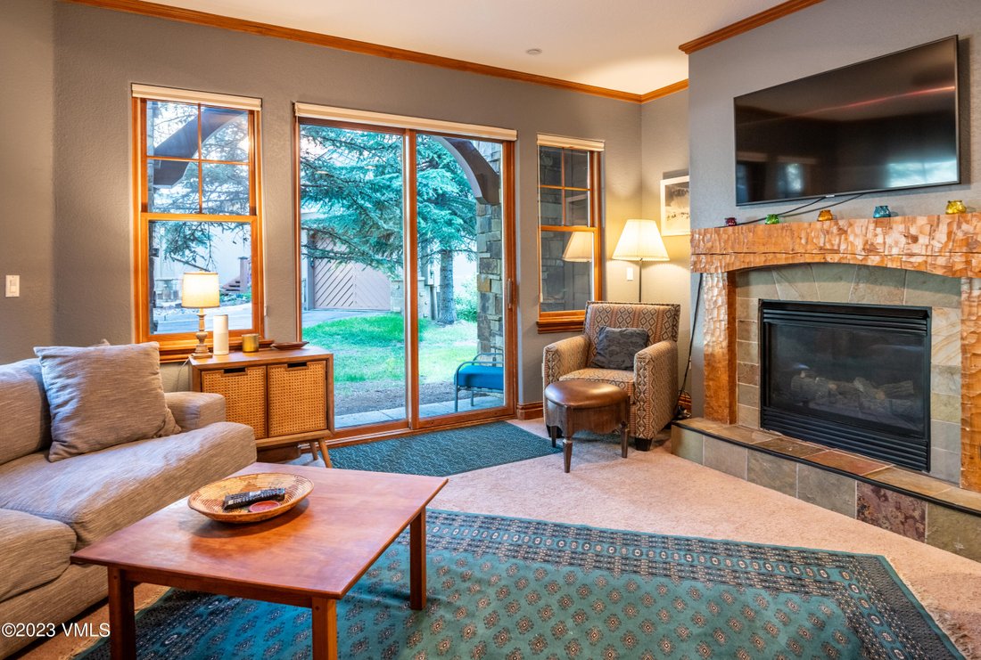 Private Setting Yet So Close To In Edwards, Colorado, United States For