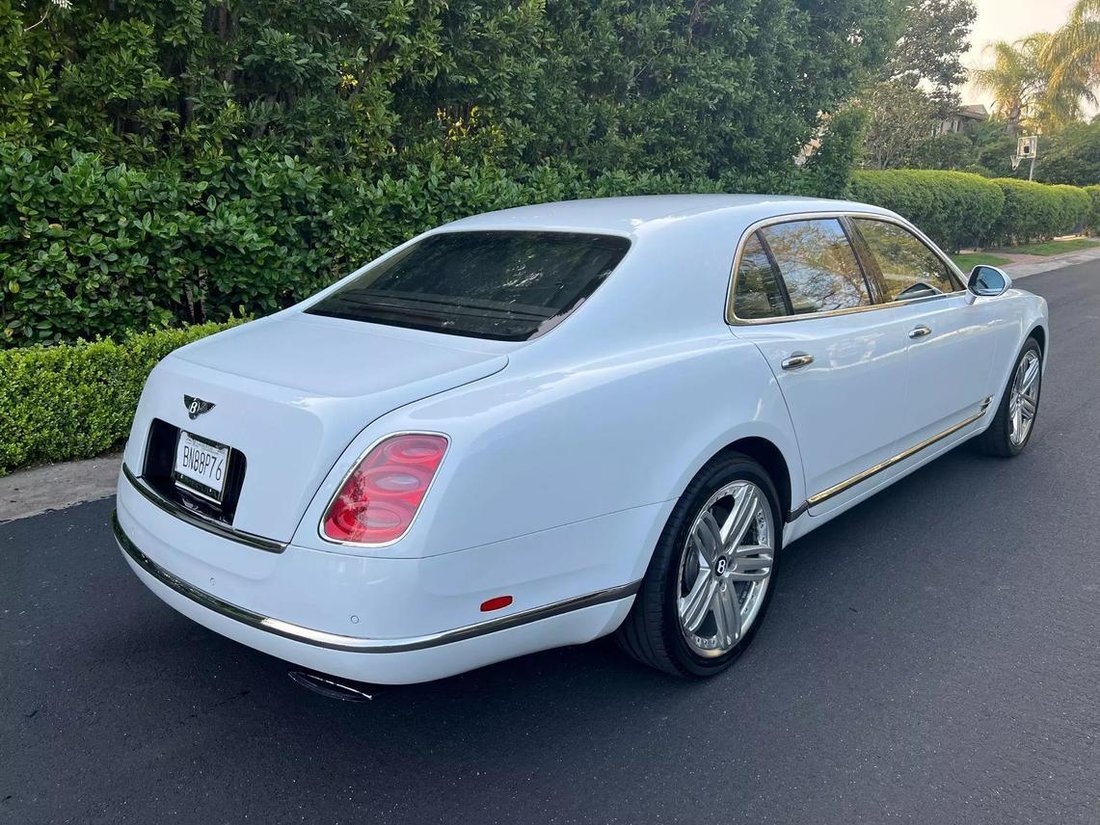 Sedan in Jacksonville, Florida, United States 2 - 12673785