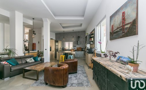 Apartment in Fontenay-sous-Bois, Île-de-France, France 1