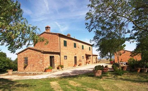 Country House in Center, Cortona, Tuscany 1