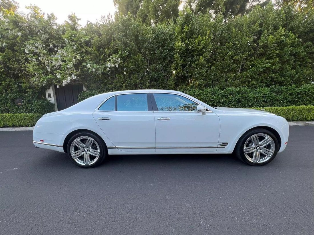 Sedan in Jacksonville, Florida, United States 3 - 12673785