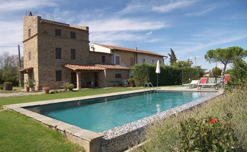 Country House in Center, Cortona, Tuscany 1