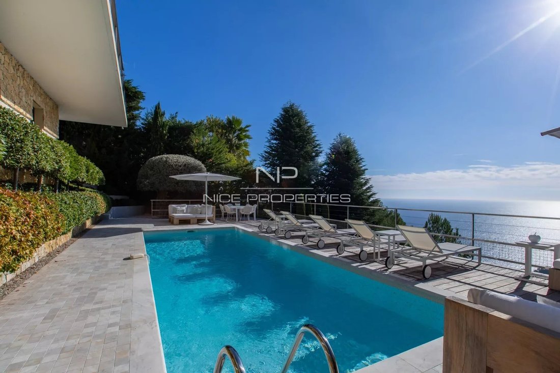 House in Èze, Provence-Alpes-Côte d'Azur, France 1 - 12574483