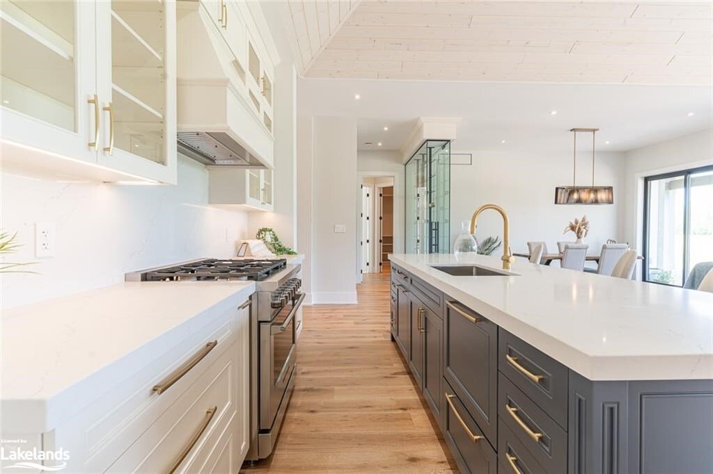 Luxury Fine Home In Kemble, Ontario, Canada For Sale (13146626)