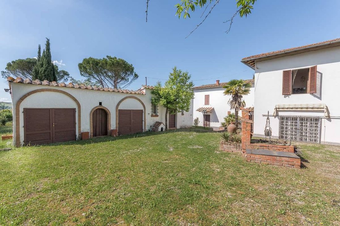 Villa in Asciano, Tuscany, Italy 4 - 13150124