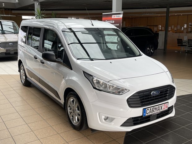 White Ford Tourneo for sale | JamesEdition