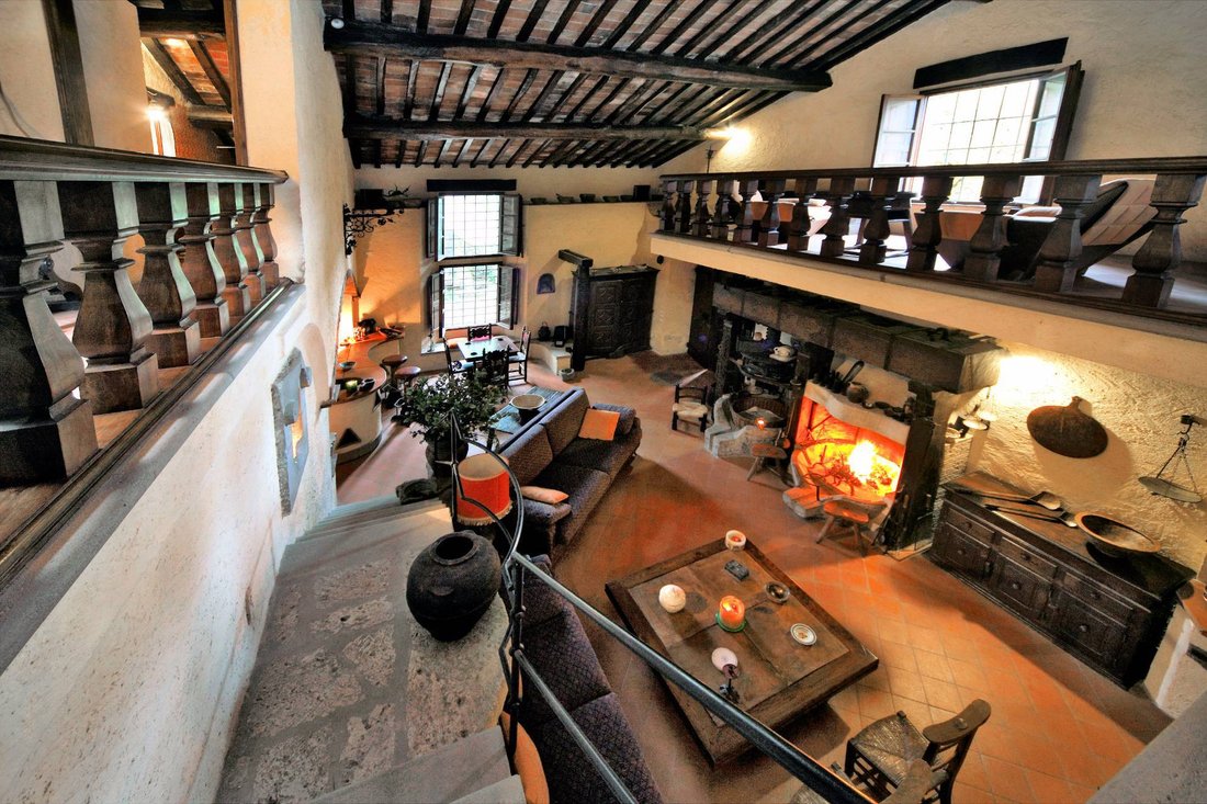 Country House in Camaiore, Tuscany, Italy 1 - 12745611