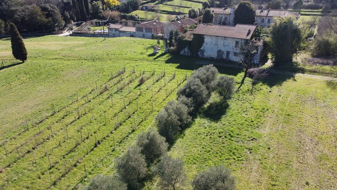 Villa in Montuolo - Fagnano, Lucca, Italy 1 - 12745138