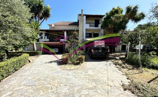 Maison à Kaminion, Vrachneika, Peloponnese, Western Greece and the Ionian 1
