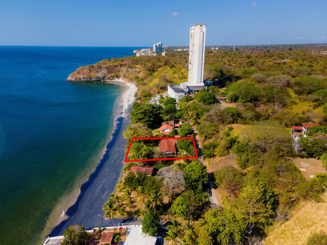 Beach Bungalow With B B Potential In In San Carlos District Panama 