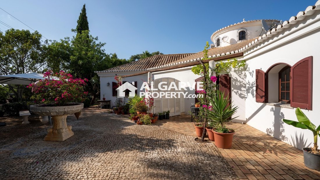 Villa in Estoi, Algarve, Portugal 1 - 13151354