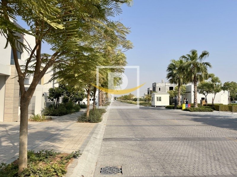 4 Bed Villa In Yasmeen Al Zahia In Sharjah, Sharjah, United Arab ...