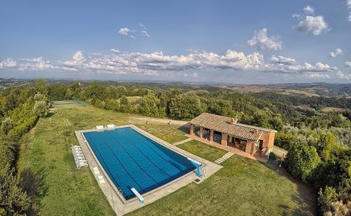 Casa di campagna a Montaione, Toscana, Italia 1