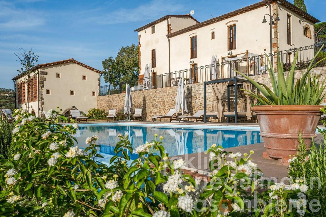 House in Volterra, Tuscany, Italy 1 - 13151667