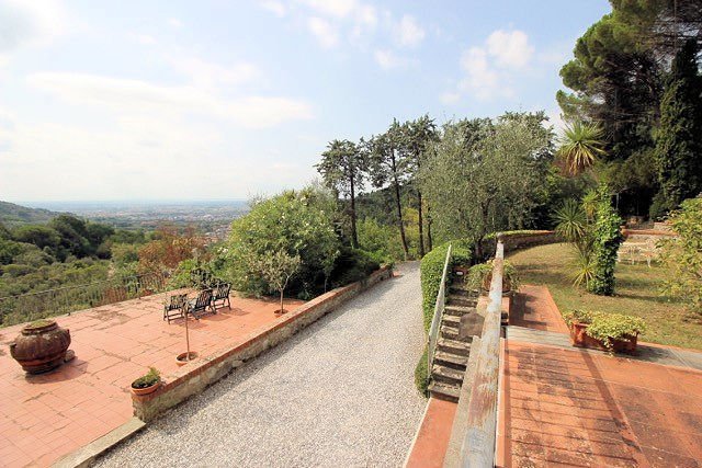Villa in Casina Rossa - Zona Nord, Montecatini Terme, Tuscany 3 - 13151122