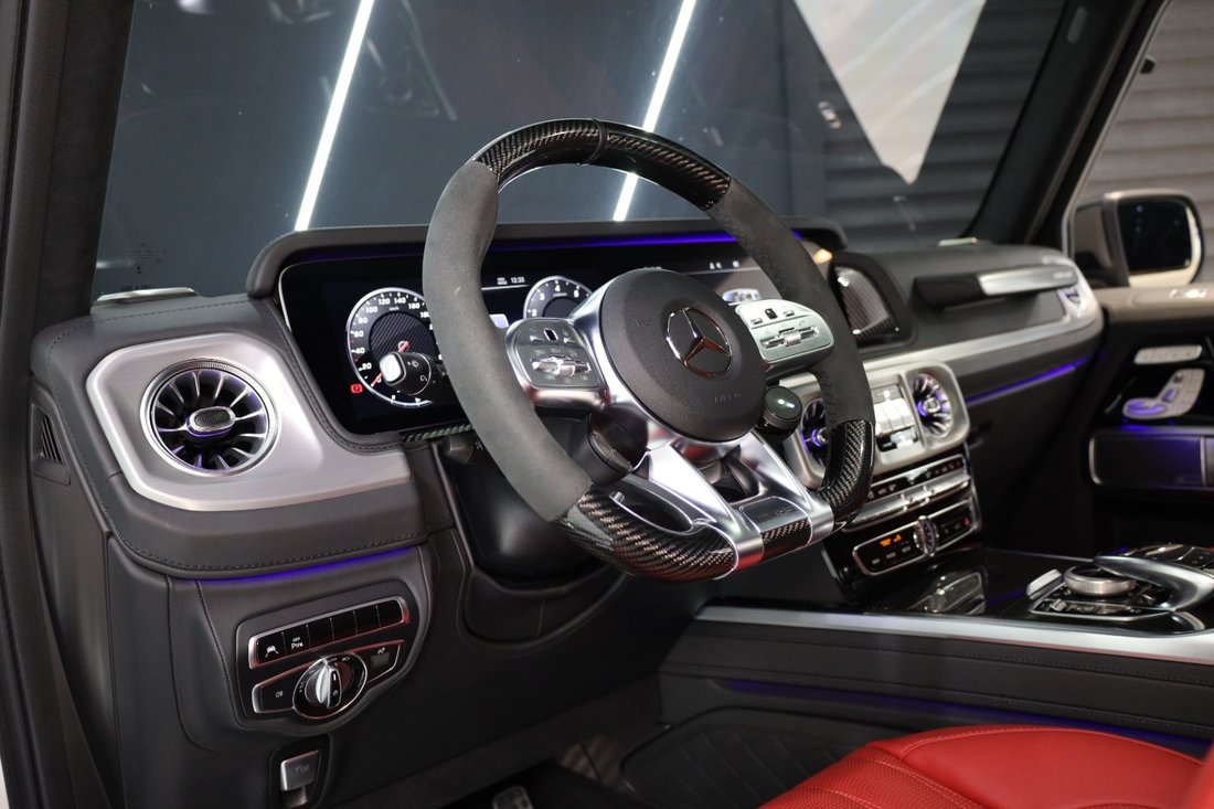 Suv in Dubai, Dubai, United Arab Emirates 5 - 13156056