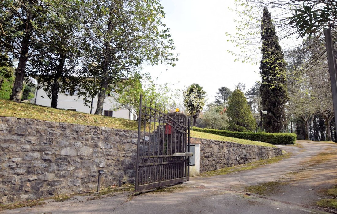 Villa in Camaiore, Tuscany, Italy 3 - 13151143