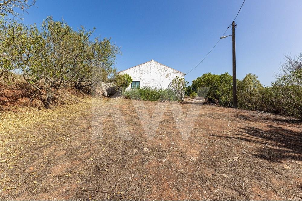 Terreno Misto Com Casa A 2,5 In Lagos São Sebastião E Santa Maria