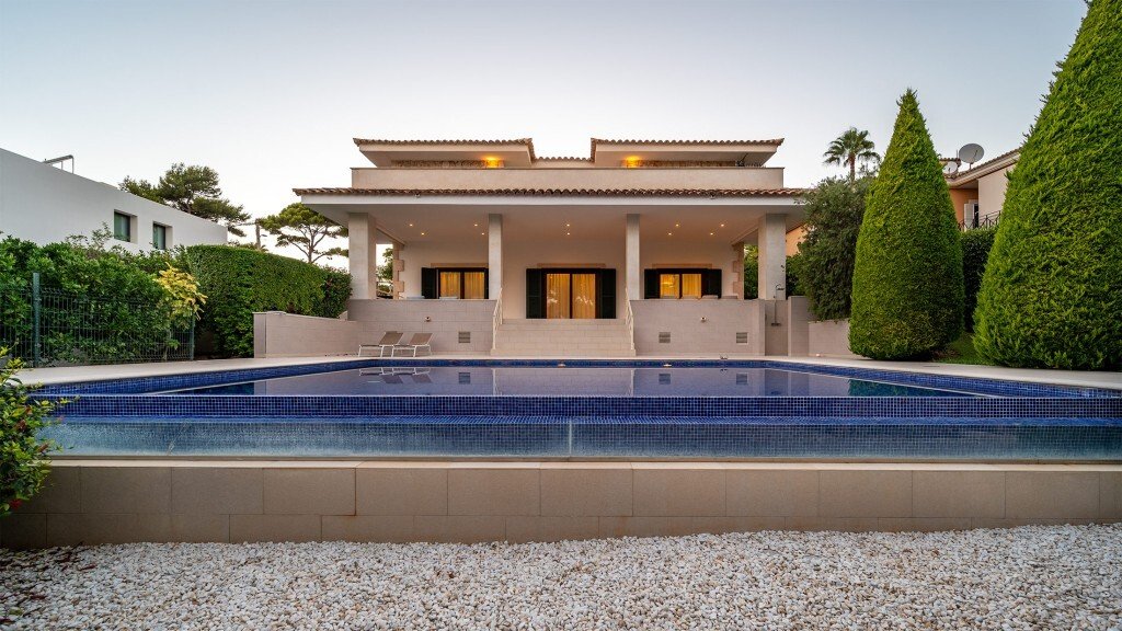 Villa in Rotes Velles, Calvia, Balearic Islands 1 - 13151682